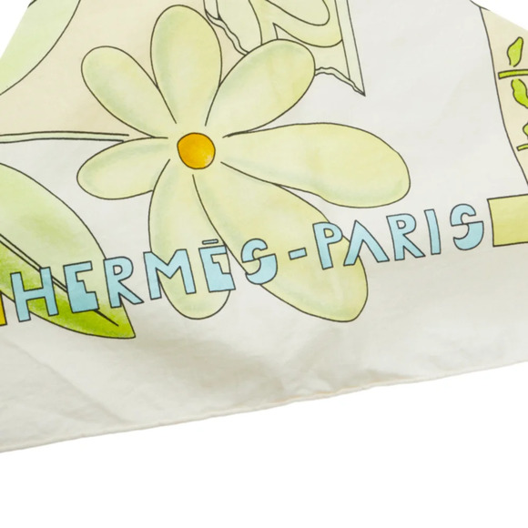 Authentic Hermes Carré Le Printemps Spring Silk Scarf - Picture 3 of 5